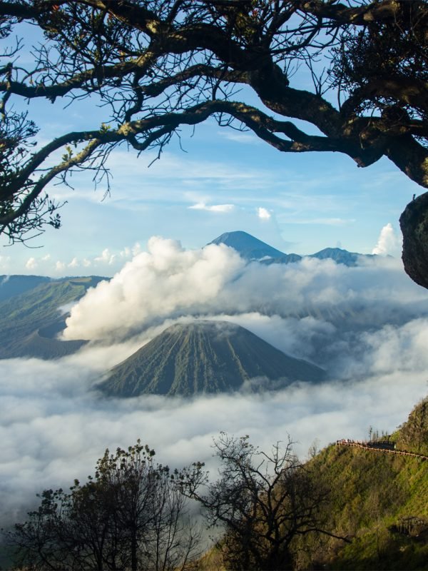 Cloud and Mountain Indonesia Trip